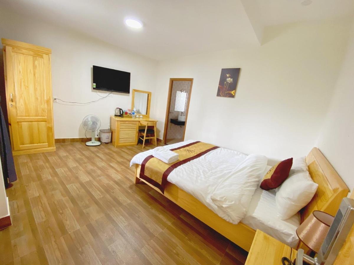 Hanz Bao Hoang Hotel Да Лат Стая снимка